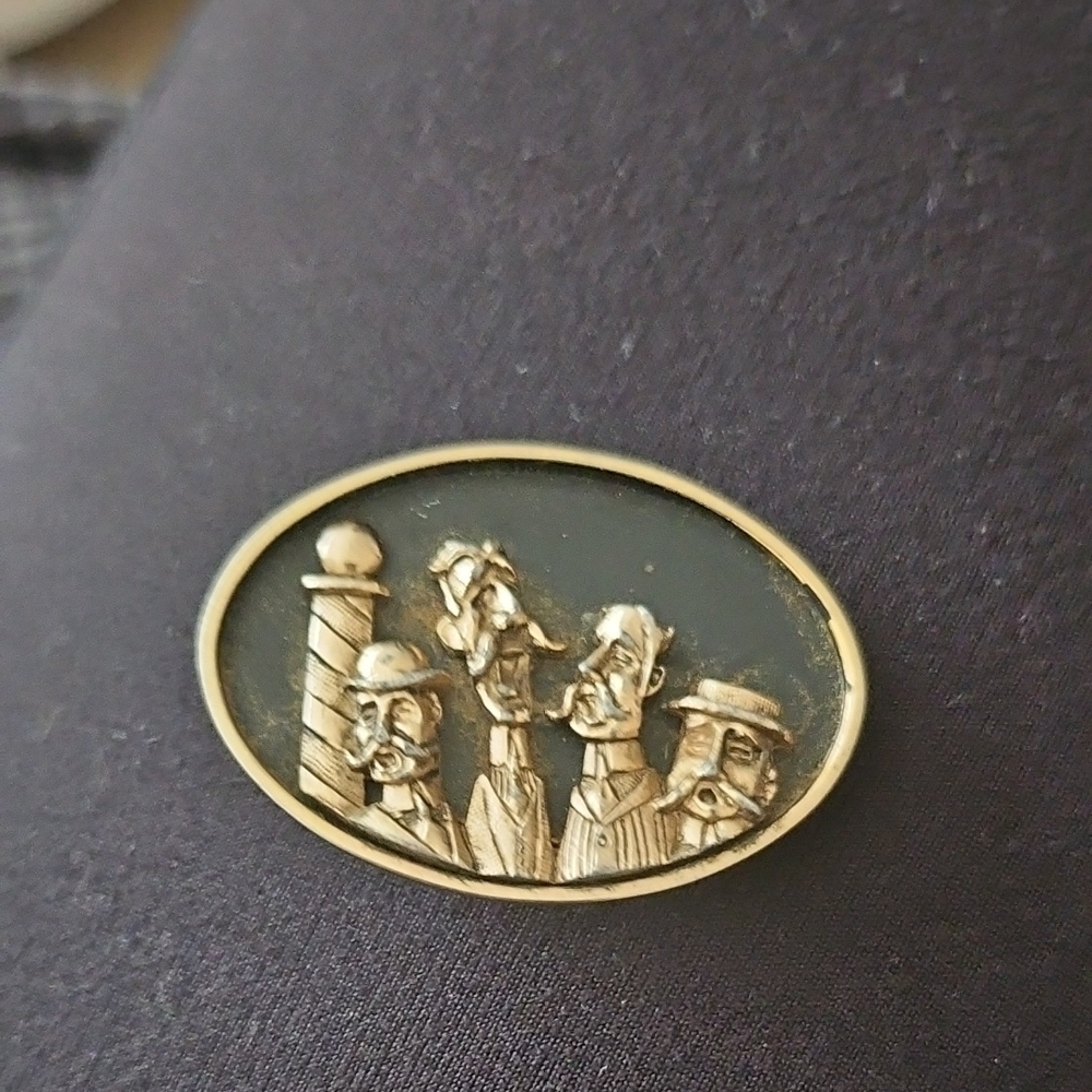 Vintage Gold and Black Men's Brooch